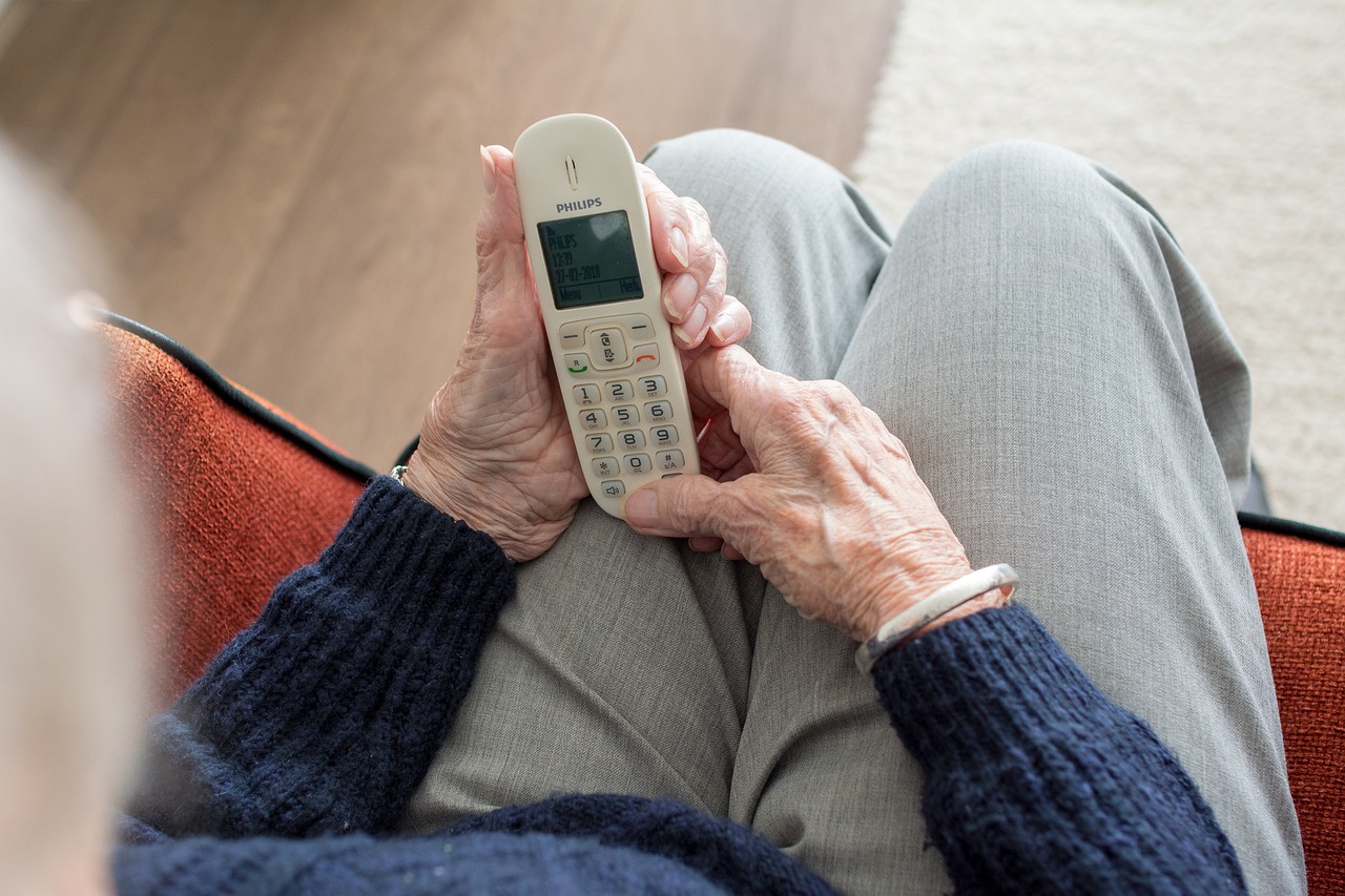 Internet Safety Tips for Seniors